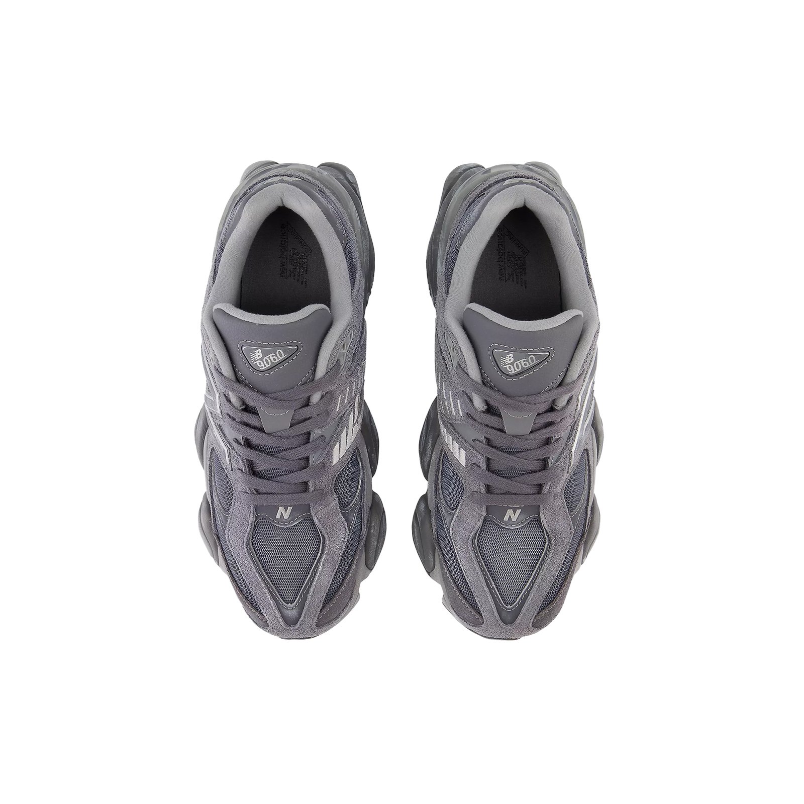 New Balance 9060 Magnet